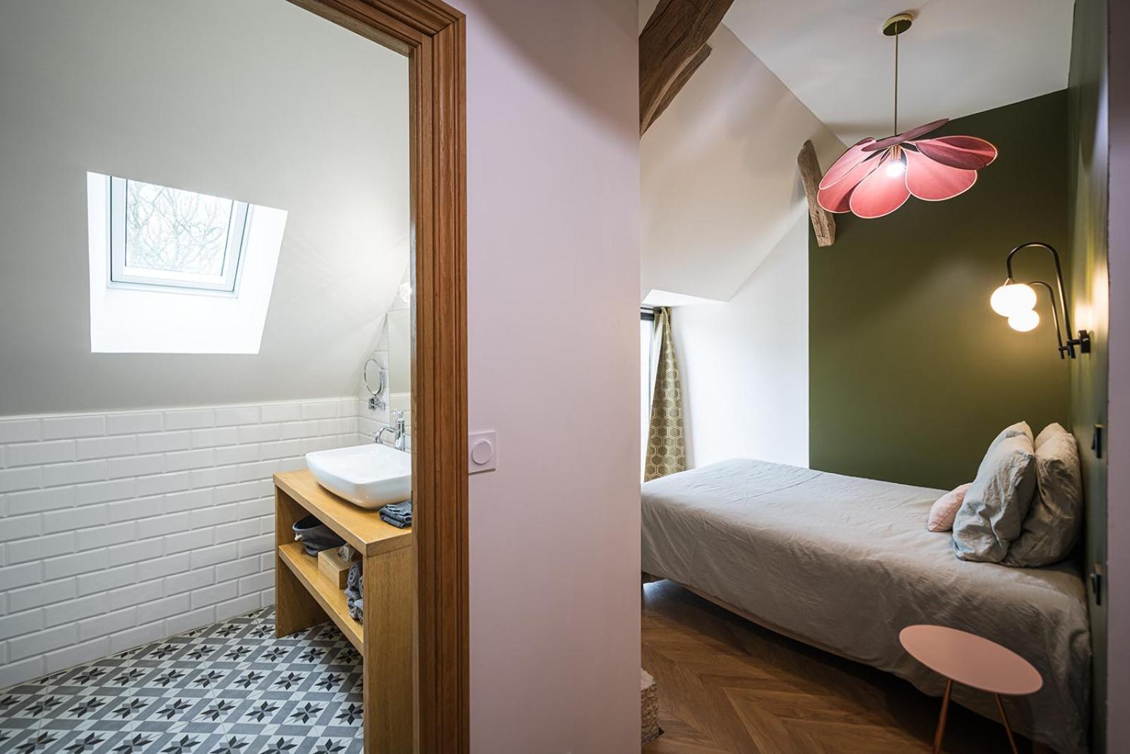 Méry-sur-Cher 라 그레인지 드 레오니 B&B 외부 사진
